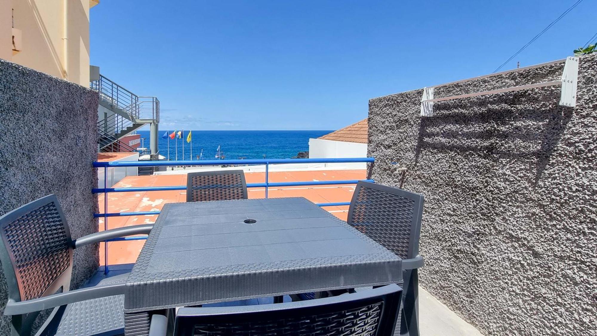The Jolie - Apartments By The Ocean Porto Moniz Bagian luar foto